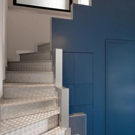 Blue Frames Summer House Villa