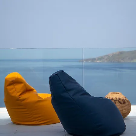 Blue Frames Summer House Villa *