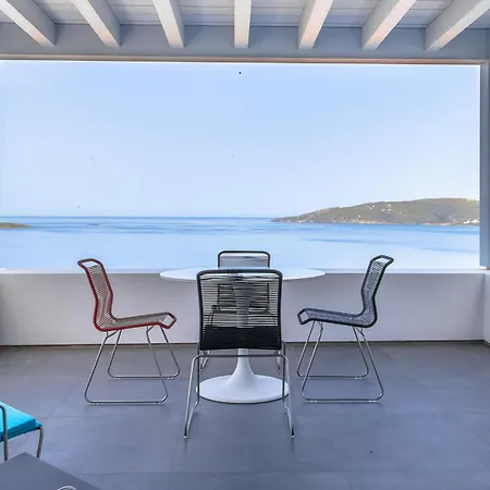 Villa Blue Frames Summer House Mpatsi