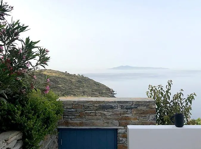 Blue Frames Summer House Villa