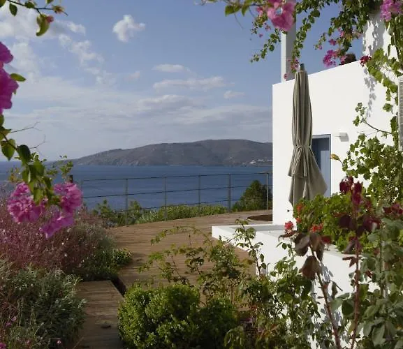 Villa Blue Frames Summer House