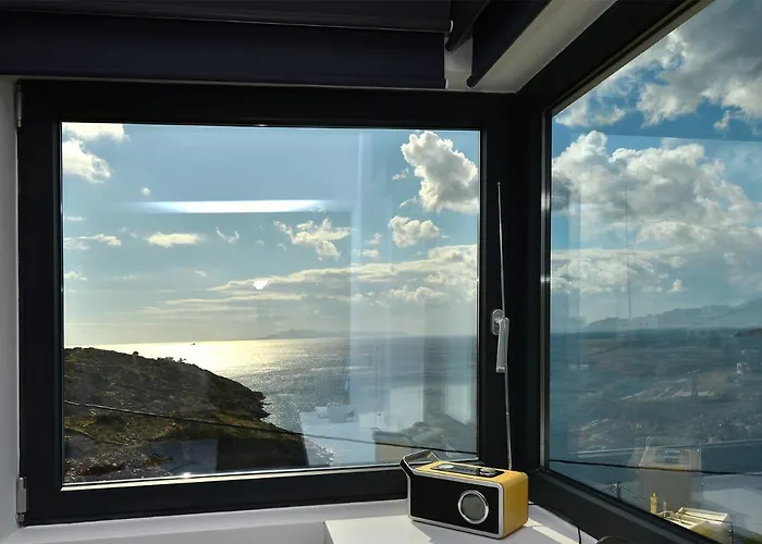 Blue Frames Summer House Villa